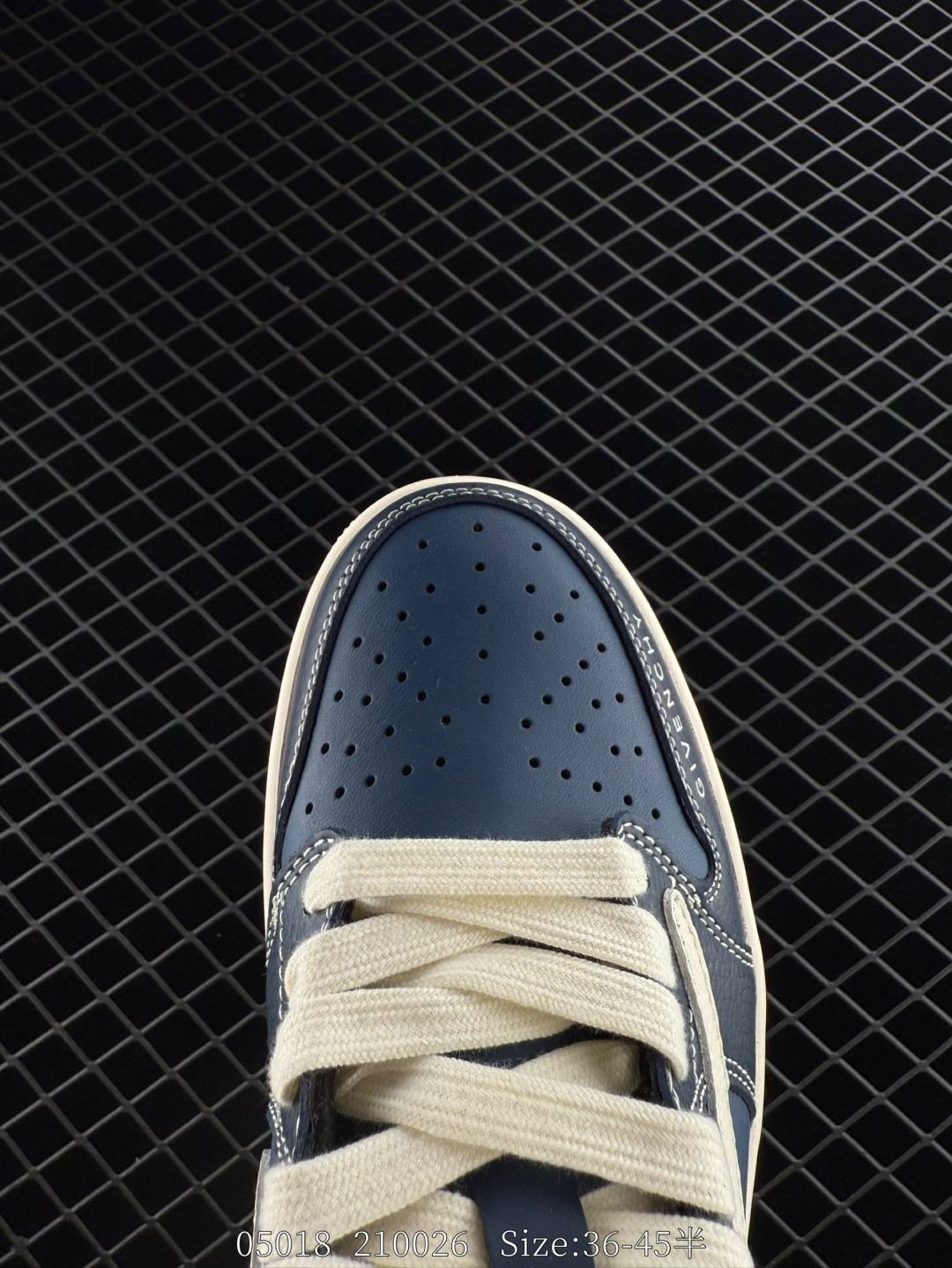 Travis Scott x Air Jordan 1 ” Reverse Mocha “